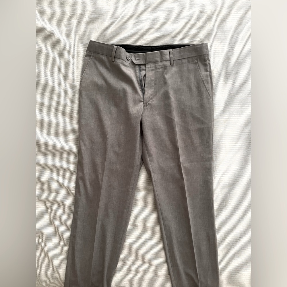 Combatant Gentlemen Gray Dress Pants.